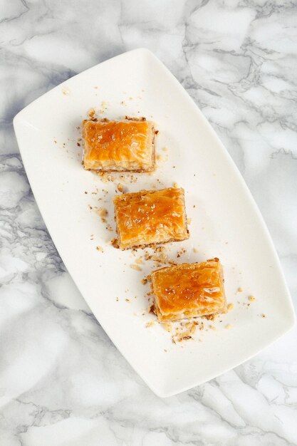 Baklava da dessert tradizionale con noci di acagiù