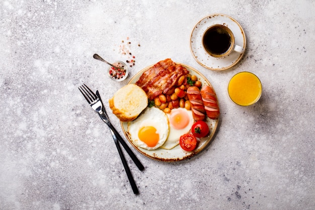 Traditional English Breakfast Food 