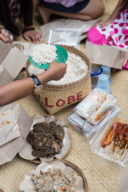 Photo traditional food in tana toraja