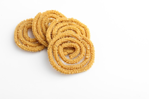 전통 인도 디 왈리 간식 Chakali 또는 murukku 인도 전통 차 시간 간식 Chakli