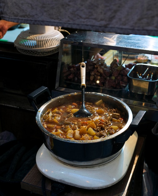 写真 日本の伝統的なラーメン味噌汁