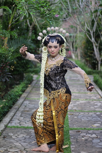 Traditional java wedding