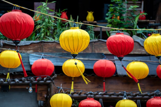 Lampade tradizionali nella città vecchia di hoi an, vietnam