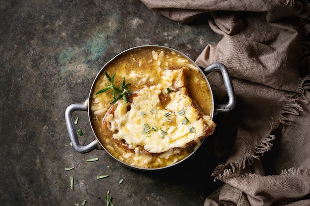 Traditional onion soup