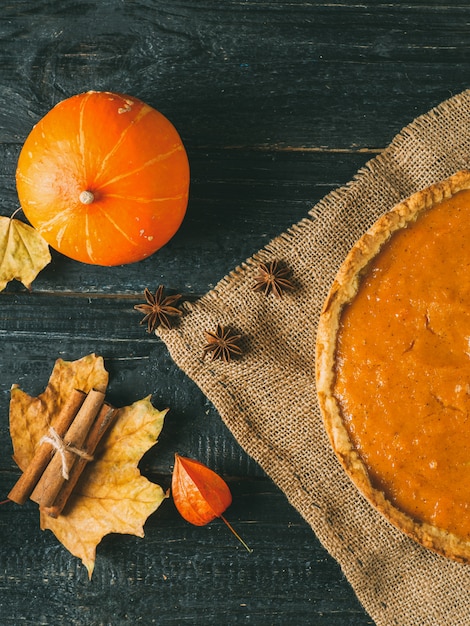 traditional pumpkin pie for thanksgiving