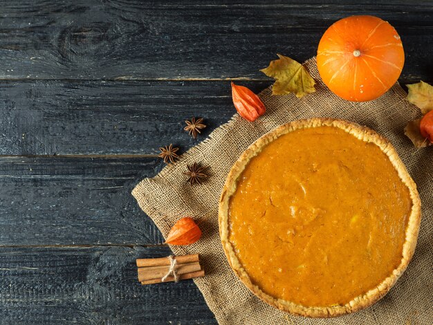 traditional pumpkin pie for thanksgiving