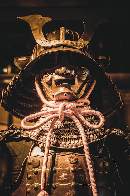 Традиционная японская антикварная защита доспехов самурая для бойца в Японии