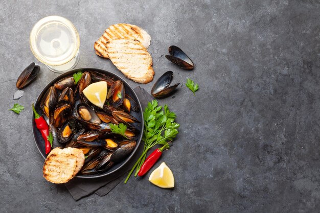 Traditional seafood mussels