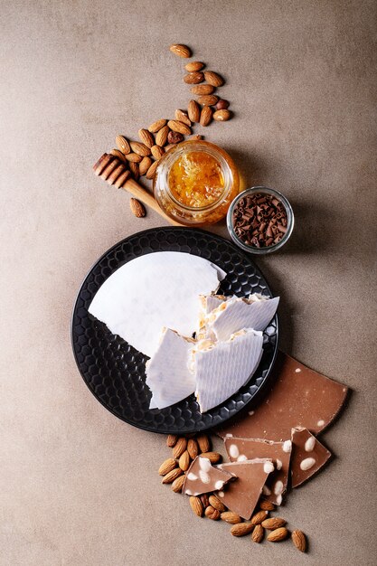 Torrone spagnolo tradizionale di caramelle