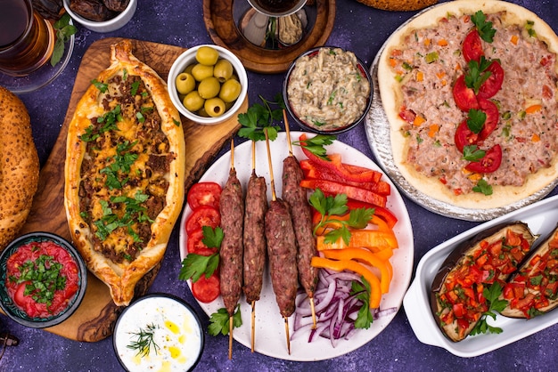 Photo traditional turkish or middle eastern dishes