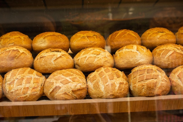 伝統的なトルコ風のパン