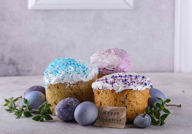 Traditional ukrainian easter cake kulich and eggs