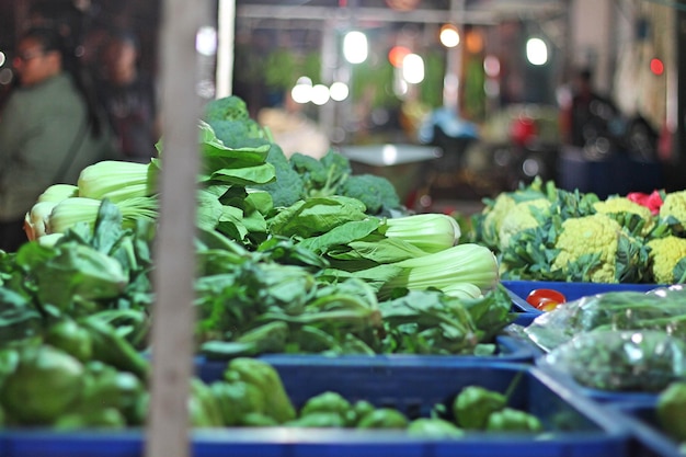 Photo traditional vegetable market lembang indonesia