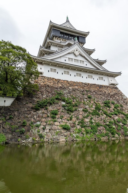 Traditioneel Japans Kokura-kasteel