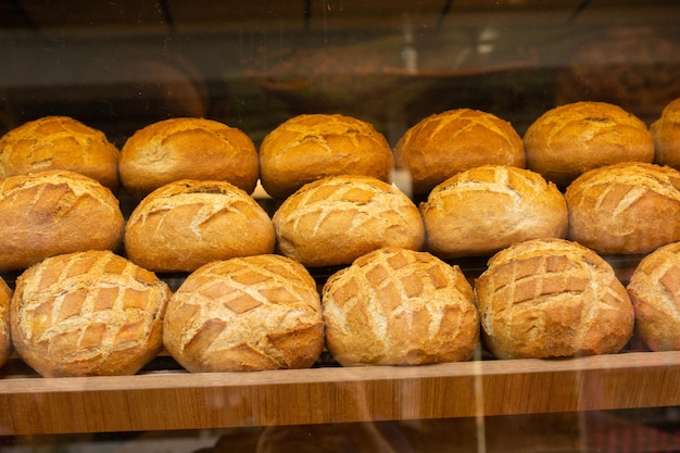 Traditioneel op Turkse wijze gemaakt brood