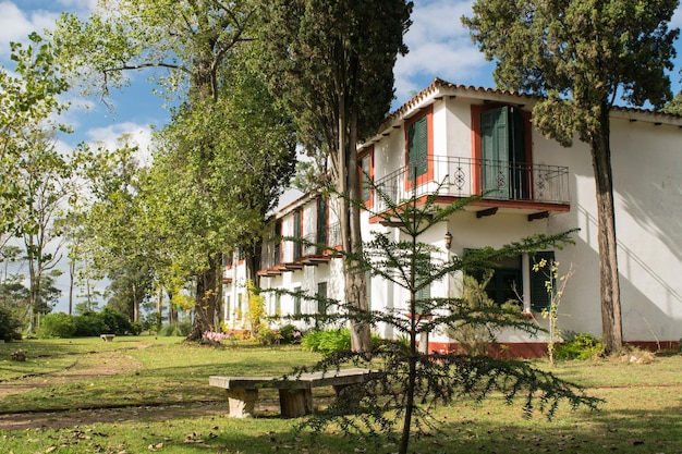 Foto traditioneel spaans herenhuis in canelones uruguay