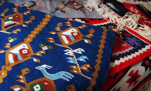 Foto traditionele bulgaarse tapijten
