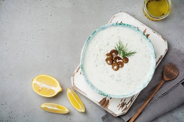 Traditionele Griekse saus Tzatziki