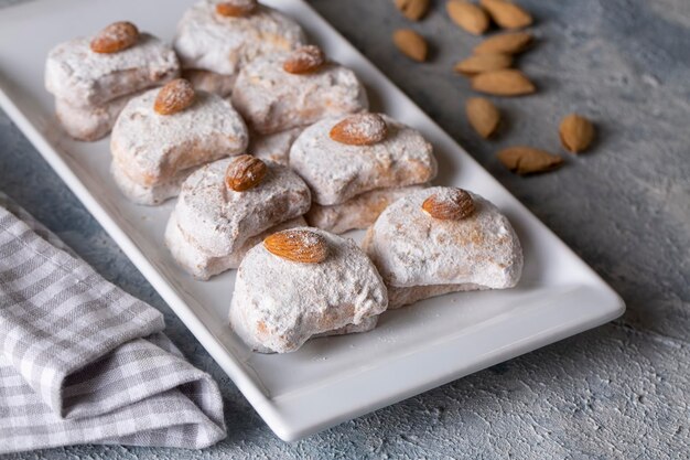 Traditionele Kavala-koekjes met amandel