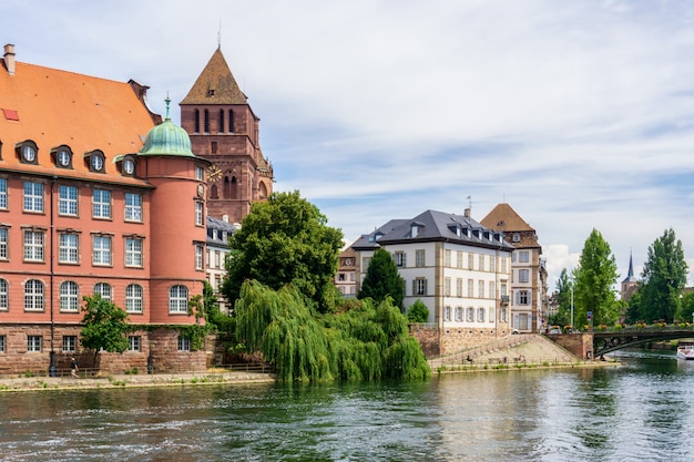 Traditionele kleurrijke huizen in La Petite France