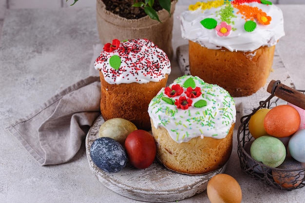 Traditionele Oekraïense en Russische paascake kulich