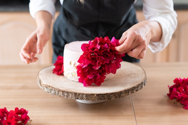 Traditionele rode fluwelen cake