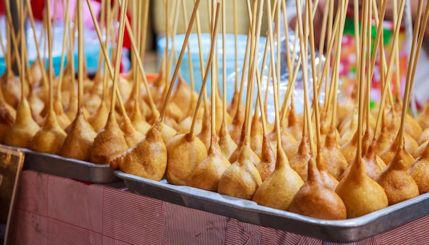 Traditionele Thaise zoete snack street food keuken