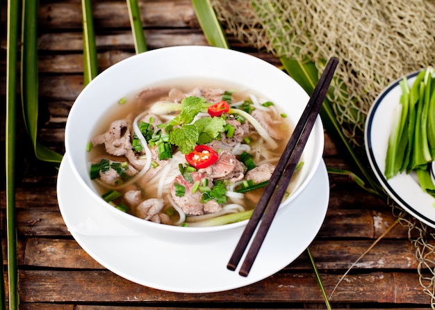 Traditionele Vietnamese beef pho