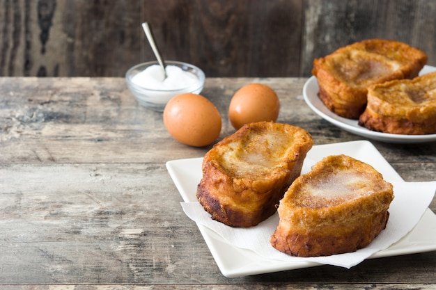 Traditionele zelfgemaakte Spaanse torrijas