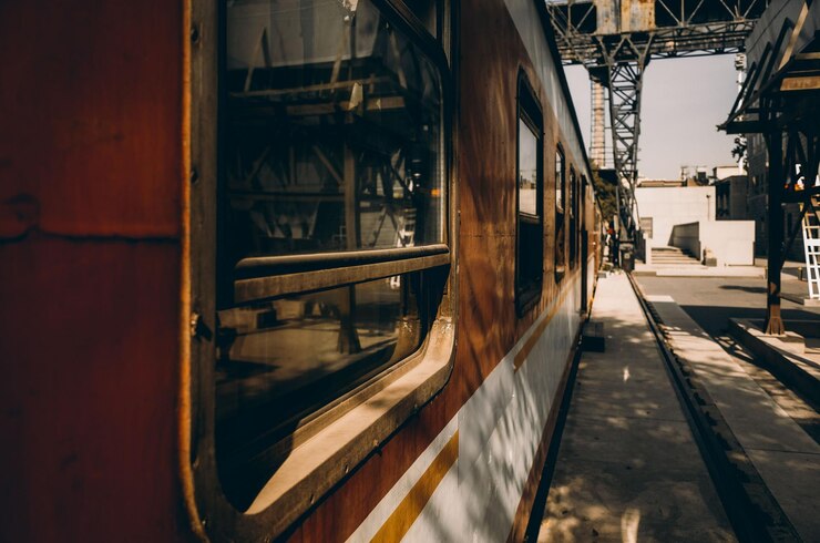 Photo 都市での列車
