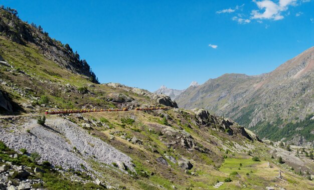 Train through the cliffs