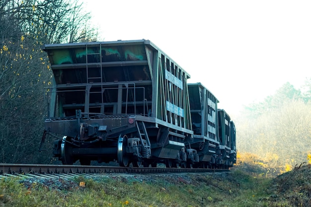 Train with freight cars while running on the track.
transportation of goods by rail