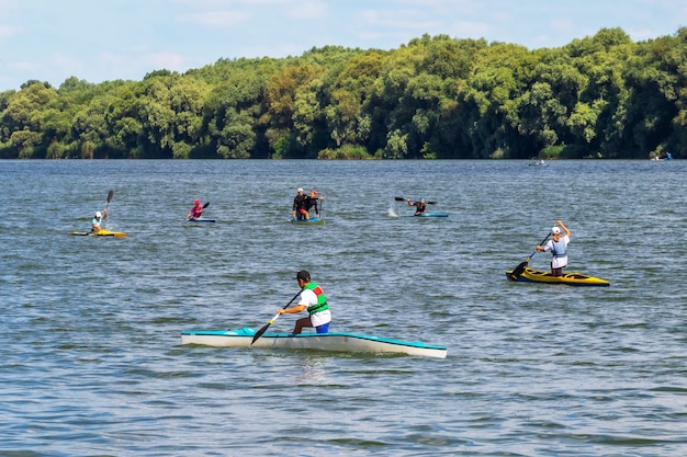 Training of children in a canoe