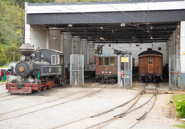 Photo trains at emilio ribas station in campos do jordao brazil