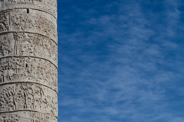 ローマのトラヤ柱