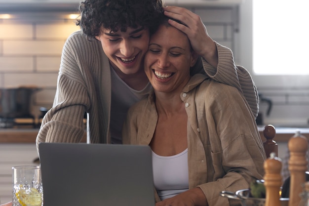 Photo trans couple spending time together