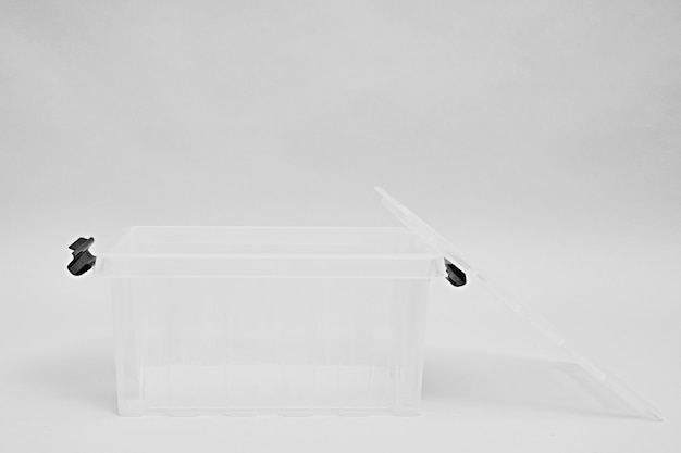 Transparent plastic box for storage and transportation