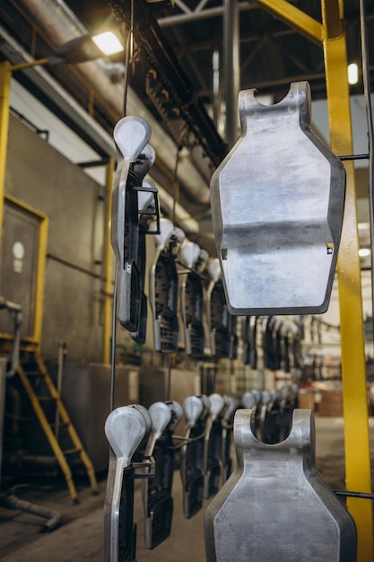 Transportband van straatverlichtingsproductie in de fabriek