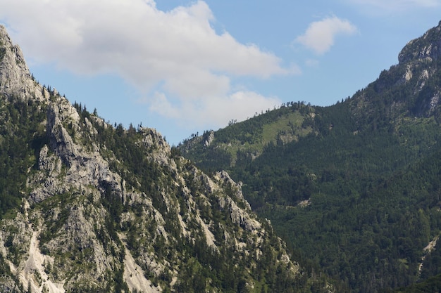 Traunsteinberg aan de oever van de Traunsee in Salzkammergut, Oostenrijk