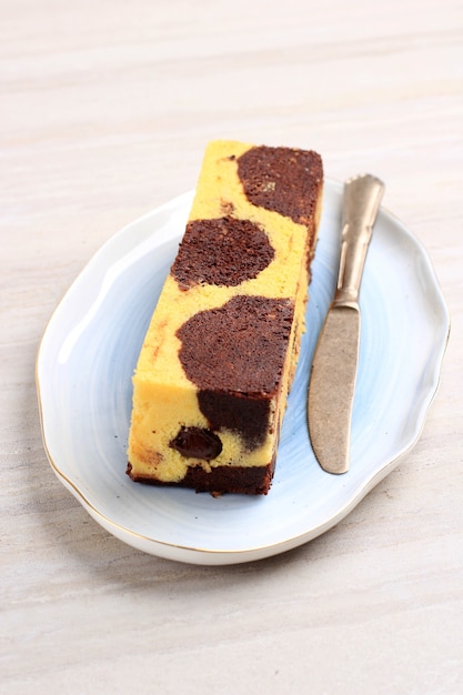 Travel Cake, Mini Loaf Marble Cake met gesmolten chocolade erin. Ook bekend als Tube Cake