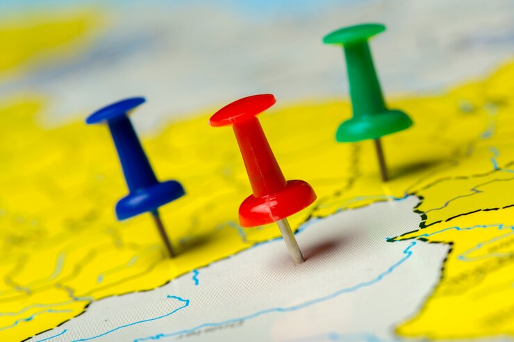 फोटो travel destination points on a map