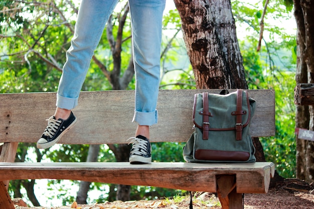 Viaggiare nella natura circondata da bellezza naturale, viaggio in concetto.