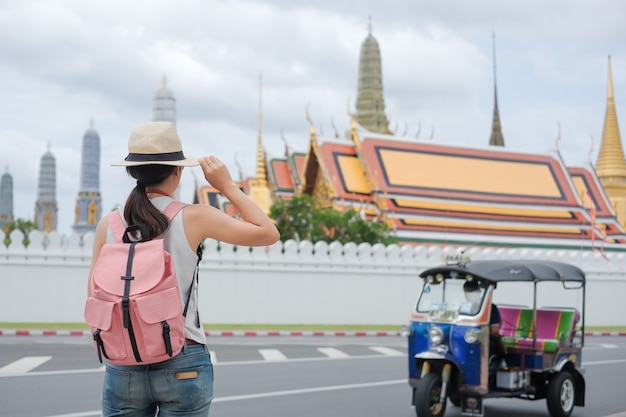 タイのバンコクを旅行する