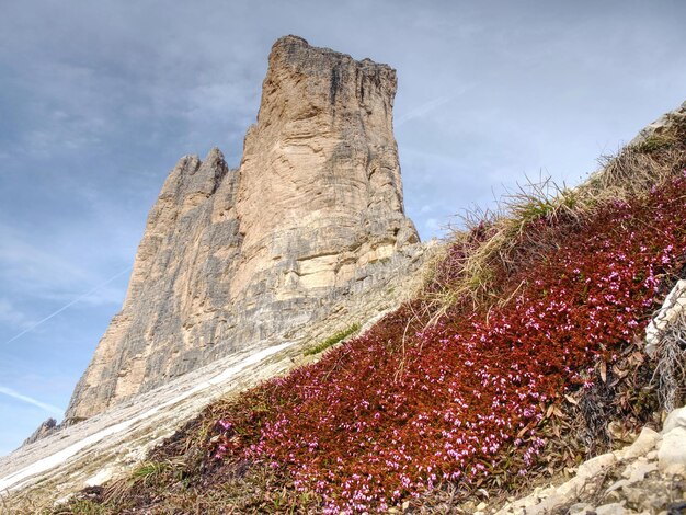 Photo tre cime di lavaredo rocks dolomites beautiful nature of italy