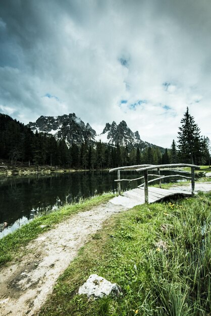 Tre Cimes di Lavaredo en Antorno Lake Italië