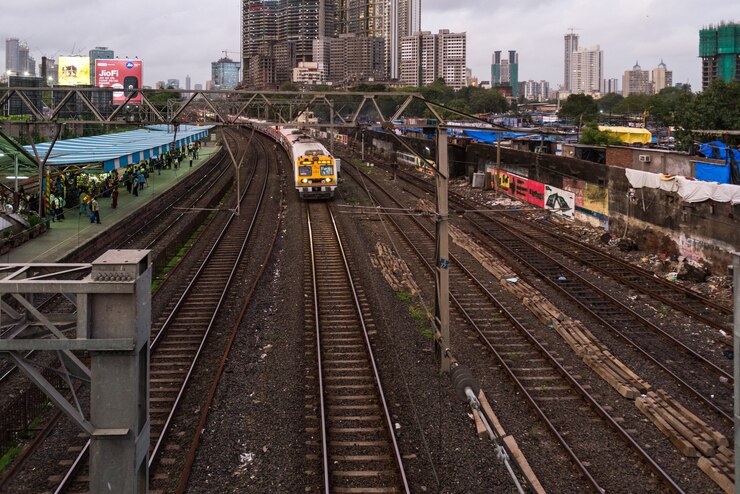 trein naar de stad Mumbai