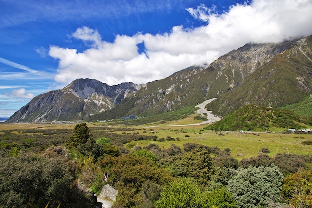 Trekking in Hooker valley, New Zealand