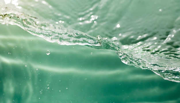 Trendy zomer natuur banner Defocused aquamint vloeistof gekleurde heldere water oppervlak textuur