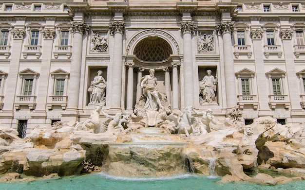 Foto fontana di trevi