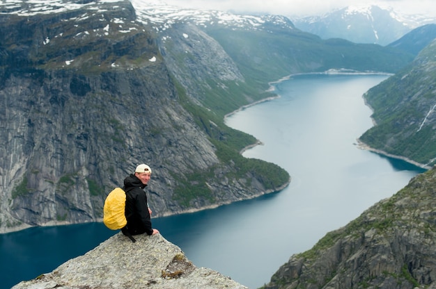 Trolltunga in Noorwegen is een fantastische schoonheid